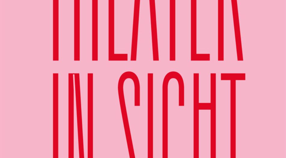 Da Plakat des Programms Theater in Sicht. Der Hintergrund ist blau, in roter Schrift steht geschrieben: "Theater in Sicht". In kleinerer Schrift in himmelblau sind die Worte: "wege ins theater" und "hinfahren, zuschauen, mitmachen" zu lesen. Da Plakat des Programms Theater in Sicht. Der Hintergrund ist blau, in roter Schrift steht geschrieben: "Theater in Sicht". In kleinerer Schrift in himmelblau sind die Worte: "wege ins theater" und "hinfahren, zuschauen, mitmachen" zu lesen.